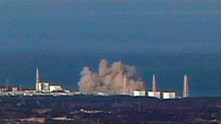 Взрыв не повредил реактор на японской АЭС