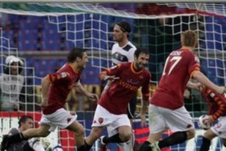Серия А, 29-й тур: "Рома" выиграла римское дерби