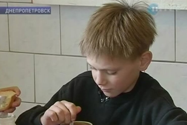 В Днепропетровской области две матери не могут поделить ребенка