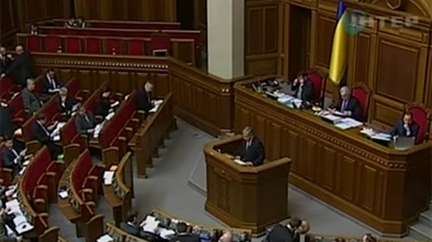 Парламент снова не принял законопроект о борьбе с коррупцией