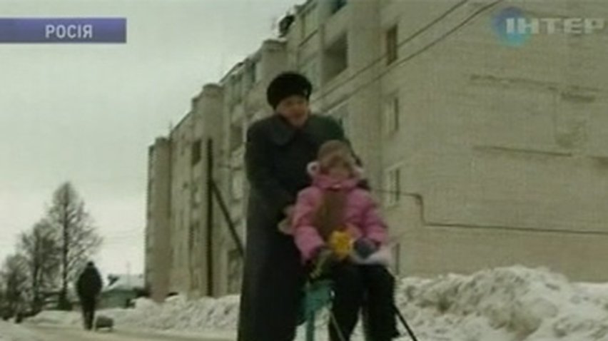 Жители русской глубинки все еще используют финские сани