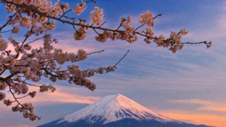 В Японии ждут извержения Фудзиямы
