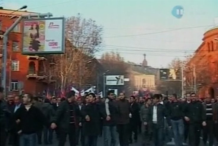 В Армении прошел массовый митинг оппозиции