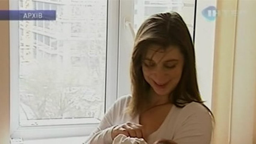 Депутаты увеличили помощь при рождении ребенка
