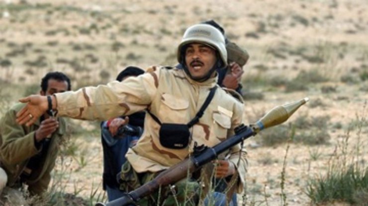 Ливийская опозиция оттеснила войска Каддафи от Бенгази