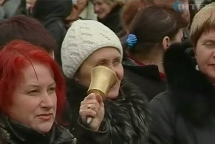 По всей Украине прошли акции протеста учителей