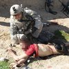 Американские солдаты фотографировались на фоне зверски убитых афганцев