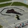Сотрудники НАСА собственными телами выложили фигуру шаттла