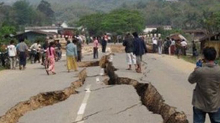 В Мьянме землетрясение унесло жизни 100 людей