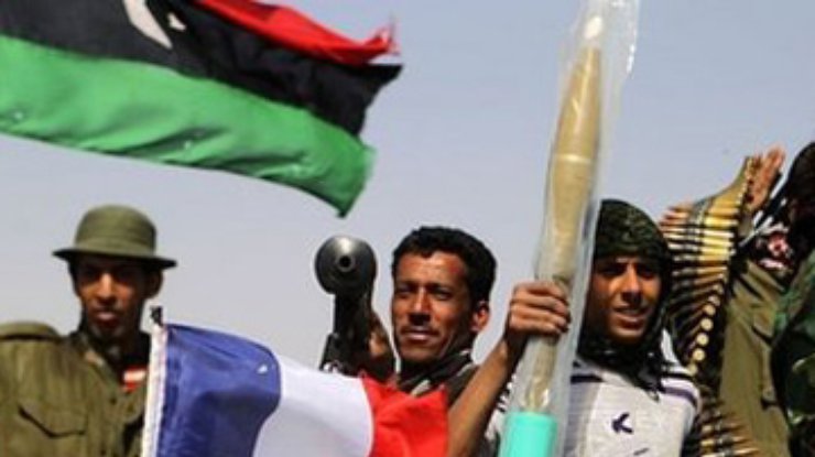 Ливийские повстанцы собираются возобновить поставки нефти из страны