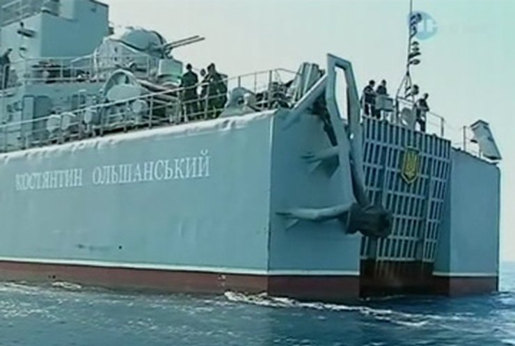 Украинский десантный корабль сегодня прибывает к берегам Ливии