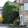 Британский "невидимый дом" упал в цене