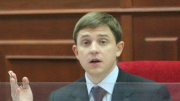 Киевсовет не поддержал отставку Довгого