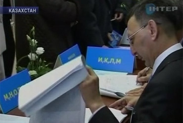 Назарбаев в который раз стал президентом Казахстана