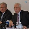 Азаров обещает помочь возродить рынок недвижимости