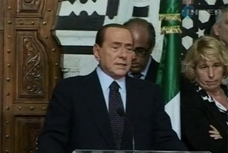 Премьер Италии решает, что делать с эмигрантами из Туниса