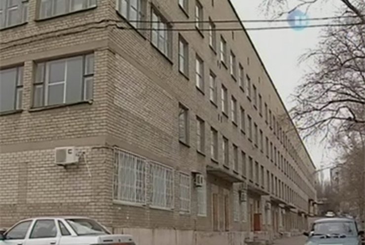 Причиной массового отравления в Донецке был золотистый стафилококк