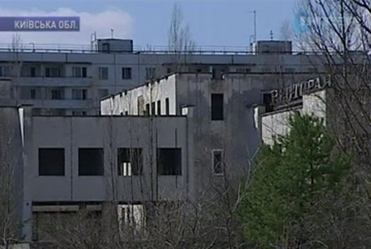 Чернобыльскую зону посещают десятки "сталкеров"