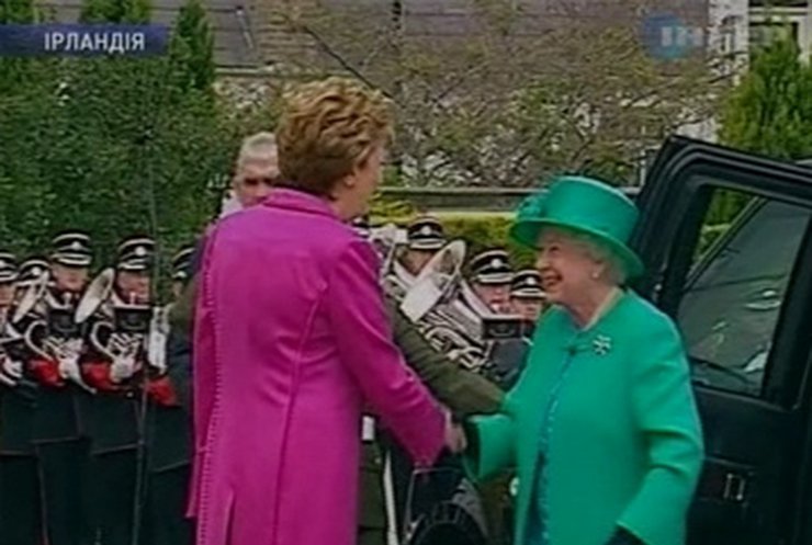 Ирландцы протестуют против визита Елизаветы II