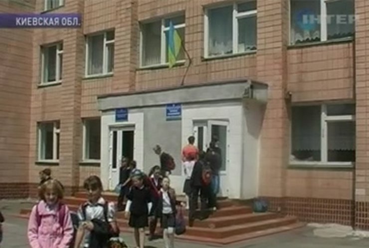 В Обухове задержан подросток, сорвавший контрольные в школе