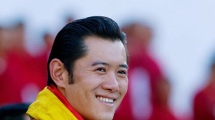 Правитель Бутана женится на девушке из народа
