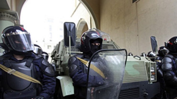 МВД Грузии заявило, что пьяные демонстранты напали на полицейских