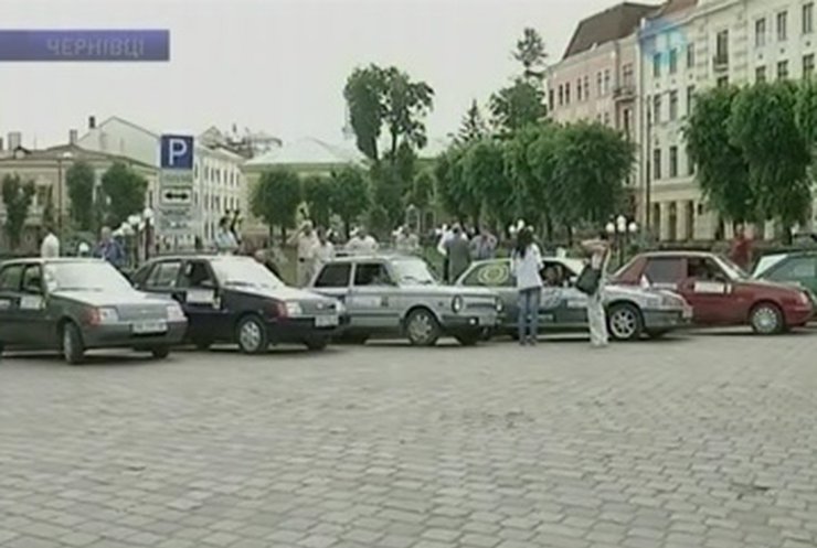 В Черновицкой области состоялись автогонки среди инвалидов