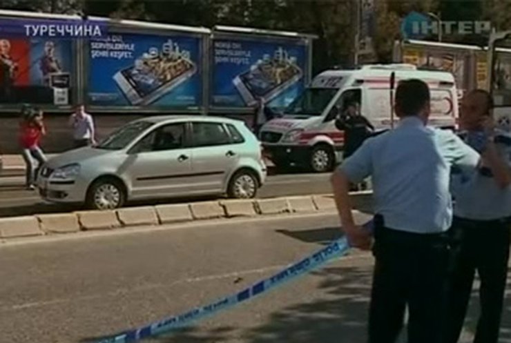 В результате взрыва в Стамбуле погиб один человек