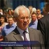 Азаров поедет в июле на "газовые"  переговоры в Москву