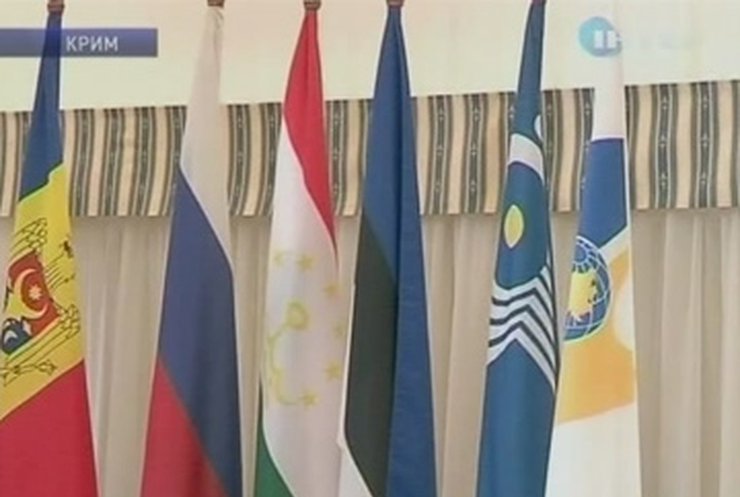 Главным налоговиком СНГ стал украинец Виталий Захарченко