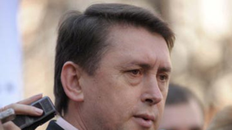 Мельниченко назвал Литвина негодяем