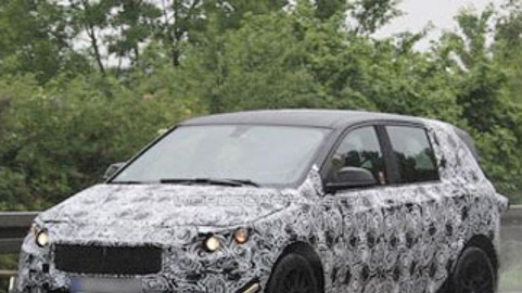 BMW тестирует свою первую переднеприводную модель