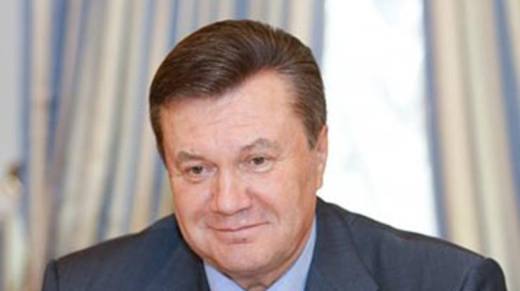 Янукович поручил Грищенко придумать, как сотрудничать с Таможенным союзом