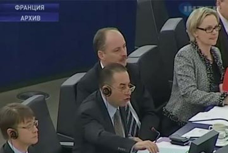 Европарламент призвал Украину смягчить санкции против оппозиционеров