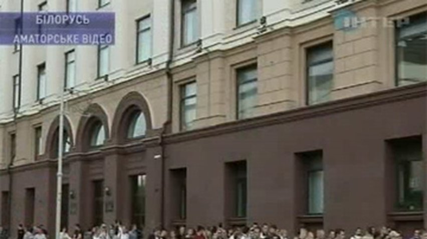 Белорусы провели "молчаливые протесты"