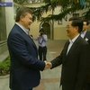 Янукович пообщался с главой Китая в неформальной обстановке в Крыму