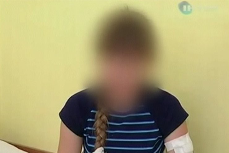 В Ужгороде 8 девочек избили свою ровесницу