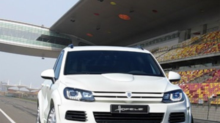 В Германии представили VW Touareg с "королевским" тюнингом