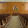 В Берегово депутаты решили за заседаниях слушать два национальных гимна