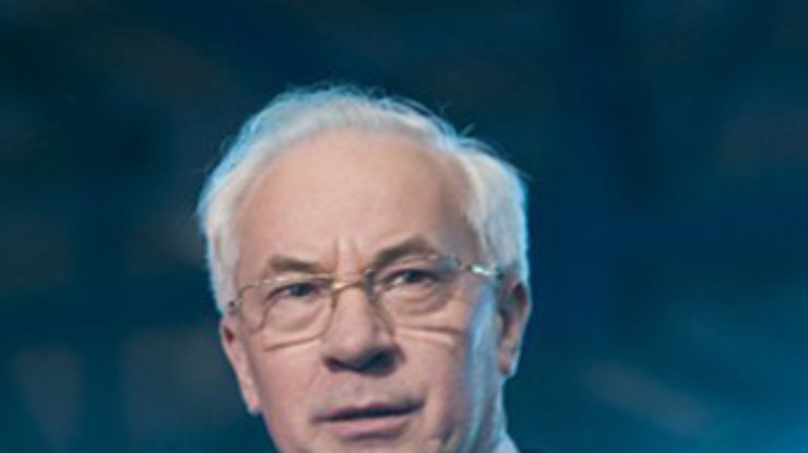 Азаров: Украина будет сотрудничать с НАТО
