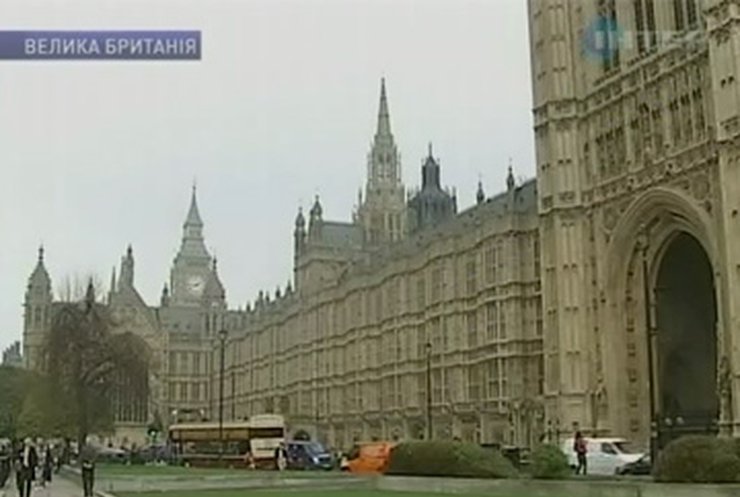 Работники госсектора Британии готовятся к общенациональной забастовке