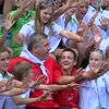 В "Артеке" олимпийские чемпионы пообщались с сиротами