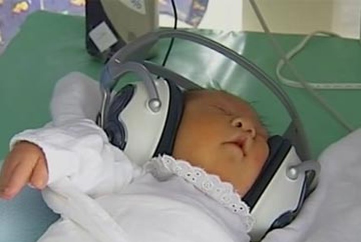 В Словакии новорожденным классическая музыка заменяет мам
