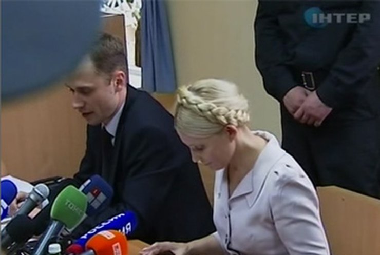 Судья продолжит рассмотрение газового дела без Тимошенко