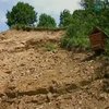 На Ивано-Франковщине не могут справится с последствиями оползня