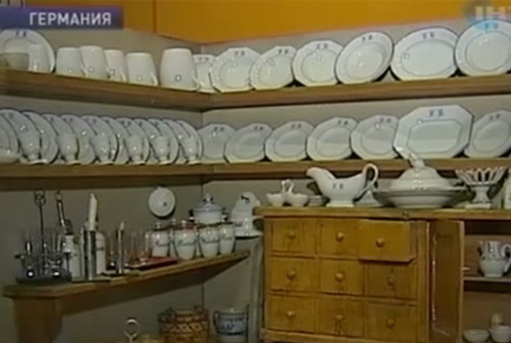 В немецком музее игрушек не выставлена кукла Барби