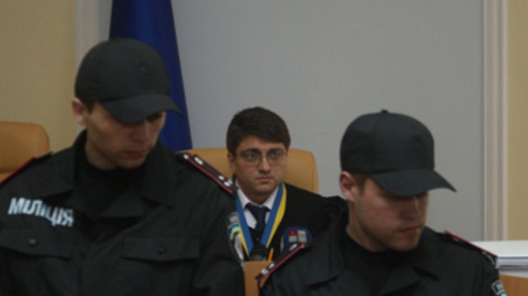Киреев не захотел, чтобы суд над Тимошенко охраняли меньше милиционеров (обновлено в 10:40)