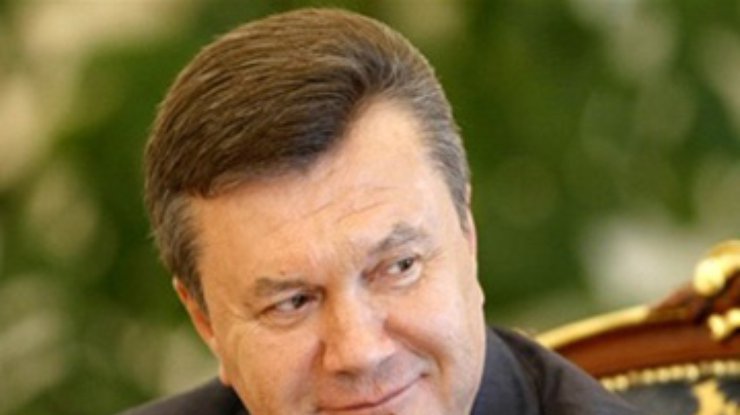 Янукович амнистирует социально незащищенных осужденных