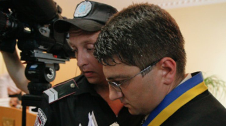 Судья снова не захотел закрыть дело Тимошенко
