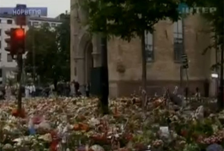 В Норвегии память погибших в террактах почтут минутой молчания
